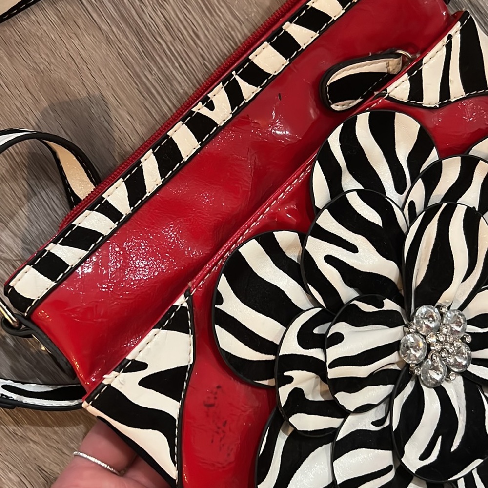 Stunning Red & Zebra Print Purse! - image 7